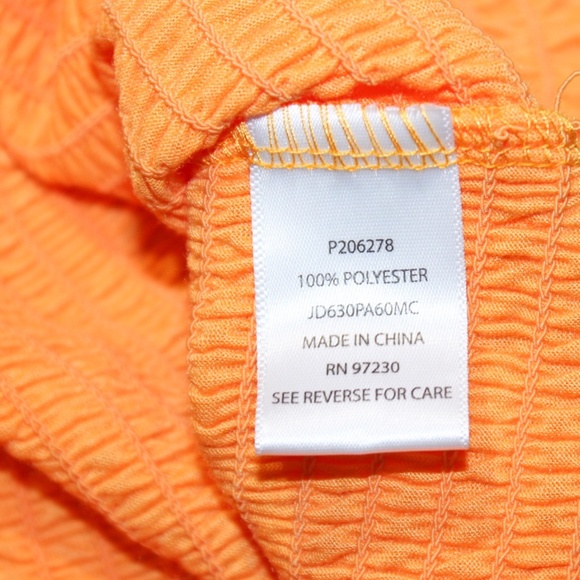 NWT Tangerine Crave Fame Juniors Smocked Halter Top Size XS - Picture 8 of 9